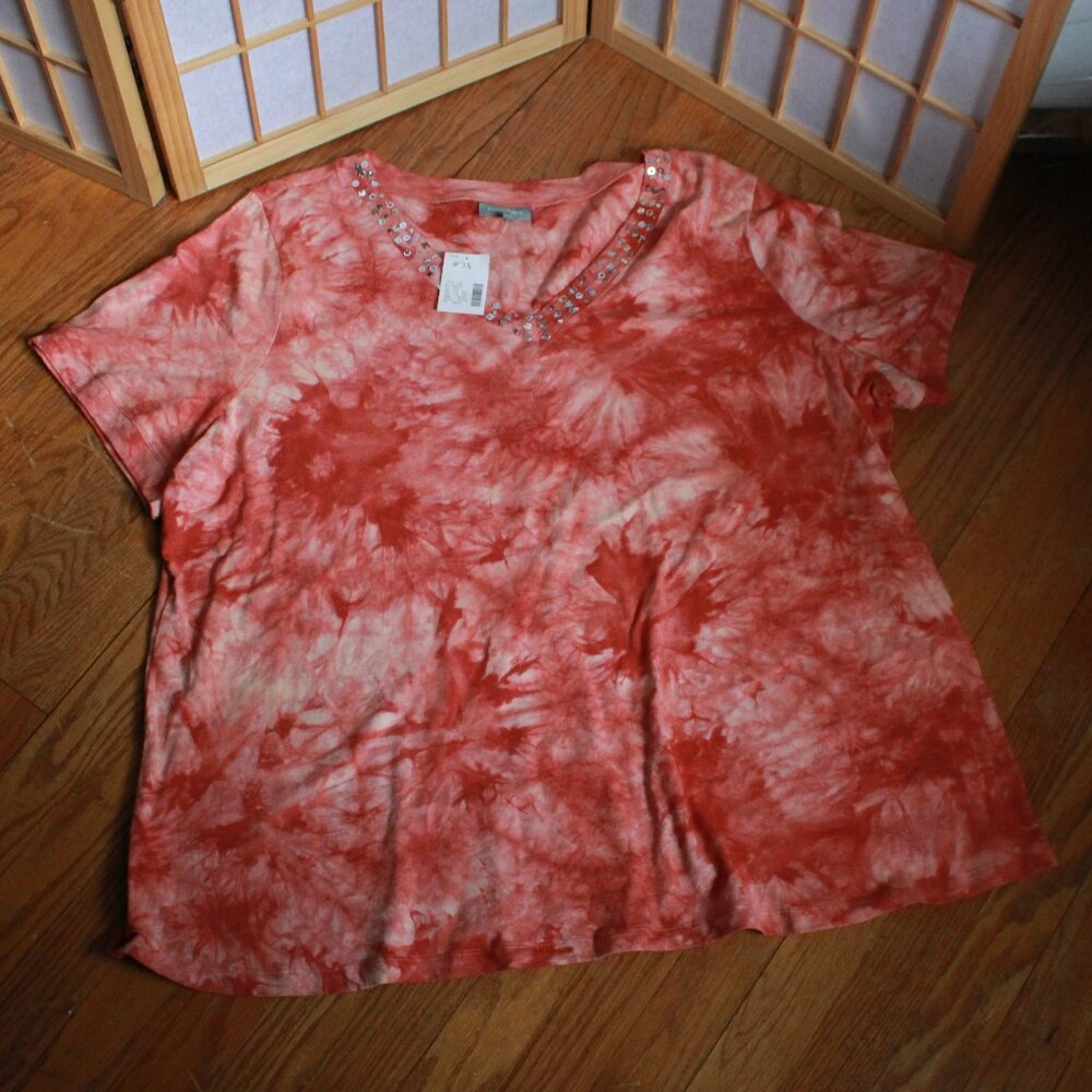 Essentials Tie Dye Print Sequin Trim V-Neck Tee